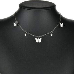 ⭐️🦋Choker Necklace⭐️🦋